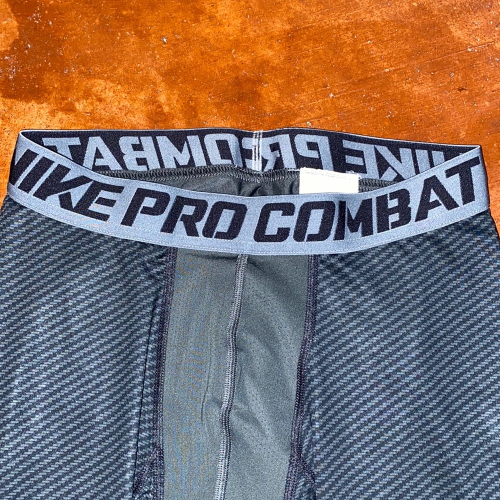 Nike Pro Combat leggings for men size large